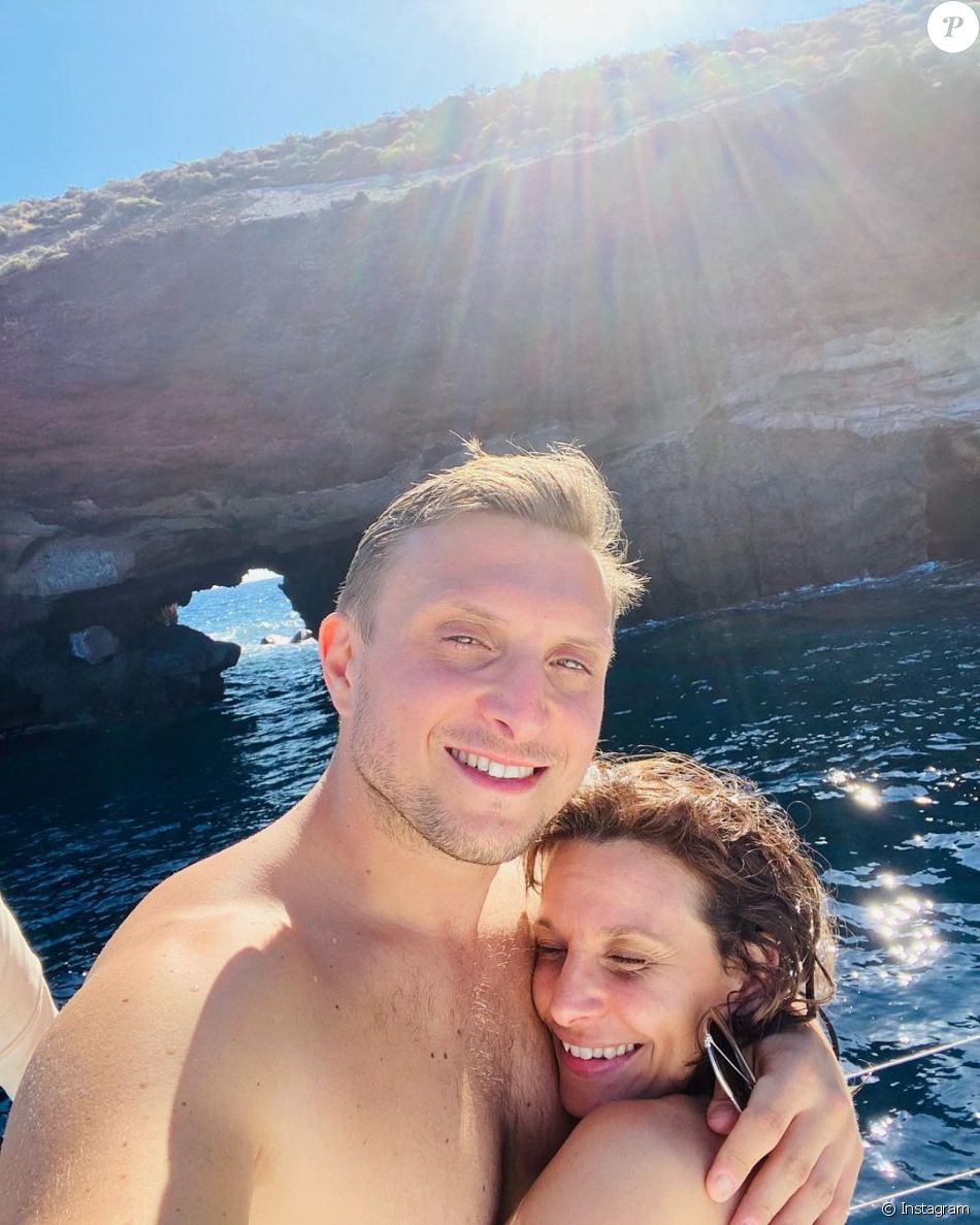 David Coscas (Mcfly) et sa femme Tiffany à Santorin.