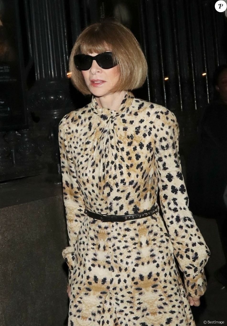 Anna Wintour au défilé de mode caritatif "Fashion For Relief" au British Museum à Londres. Le 14 septembre 2019
