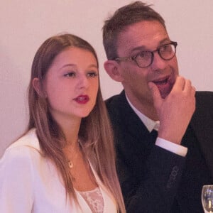 Julien Courbet et sa fille Lola - People lors du dernier jour du Longines Masters Paris à Villepinte.