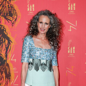 Andie MacDowell - Photocall du dîner d'ouverture du 74ème Festival International du Film de Cannes au Palm Beach à Cannes. Le 6 mai 2021 © Borde-Jacovides-Moreau / Bestimage 