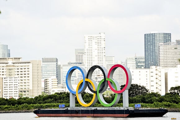 Anneaux Olympiques dans la Marina de Tokyo - Jeux Olympiques de Tokyo 2020