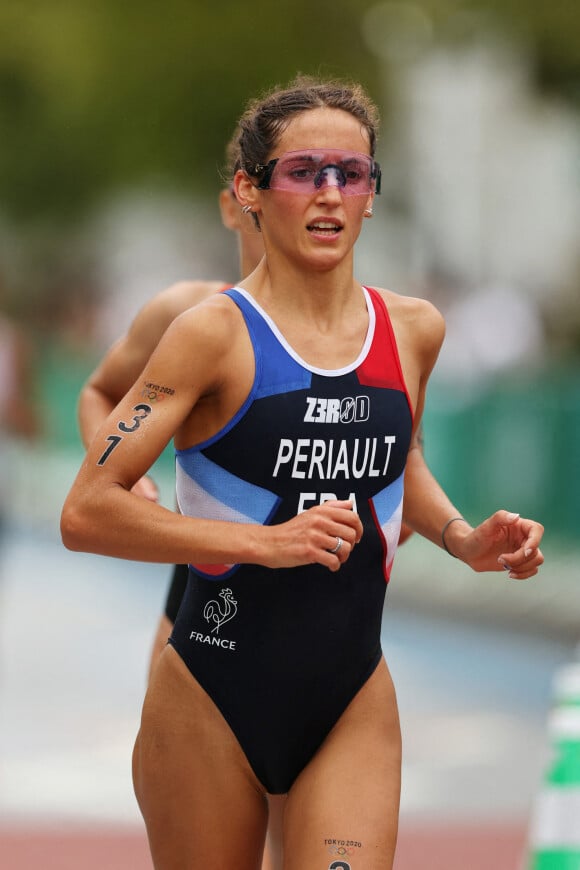 Léonie Périault (FRA) aux Jeux Olympiques de Tokyo 2020 lors du triathlon Femmes. Tokyo, le 26 juillet 2021