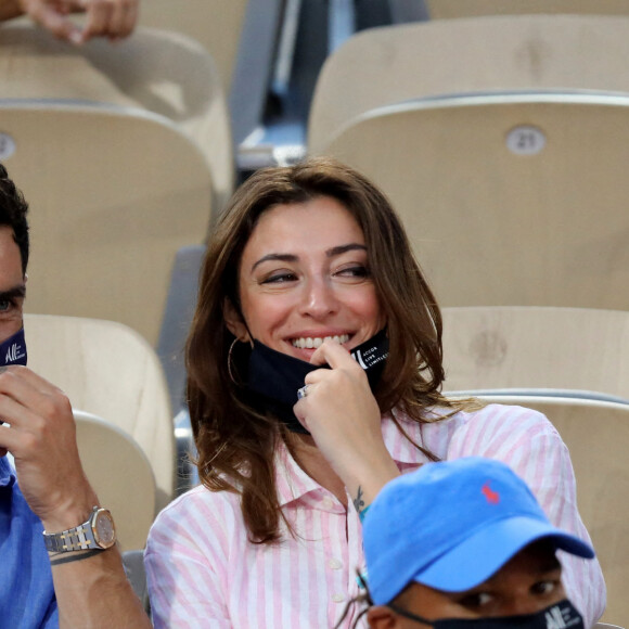 Rachel Legrain-Trapani et son compagnon Valentin Léonard - People dans les tribunes des Internationaux de France de Tennis de Roland Garros à Paris. Le 9 juin 2021 © Dominique Jacovides / Bestimage