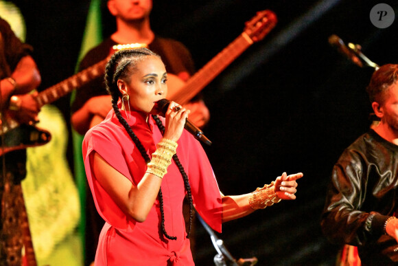 Exclusif - Sur scène la chanteuse Imany - "Africa , le Grand Concert" diffusé le 29 juillet sur France 2. © Jean-René Santini / Bestimage