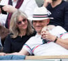 Gaëtan Roussel et sa compagne Clarisse Fieurgant dans les tribunes lors des internationaux de tennis de Roland Garros à Paris, France, le 30 mai 2019. © Jacovides-Moreau/Bestimage