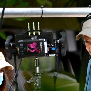 Rencontre sur le tournage du prochain film réalisé par Nicolas Bedos, "Mascarade" dans les jardins du Musée Masséna à Nice, le 10 juin 2021. © Bruno Bebert / Bestimage