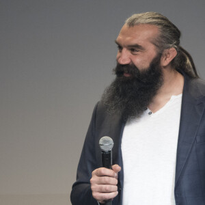 Sébastien Chabal, rugbyman lors de la soirée des Lions du sport 2019 au centre de conférence "La Sucrière" à Lyon, France, le 3 février 2020. © Sandrine Thesillat/Panoramic/Bestimage