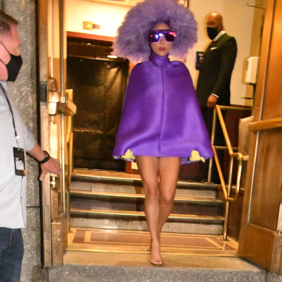 Lady Gaga à la sortie de Radio City Music Hall à New York, le 31 juillet 2021 