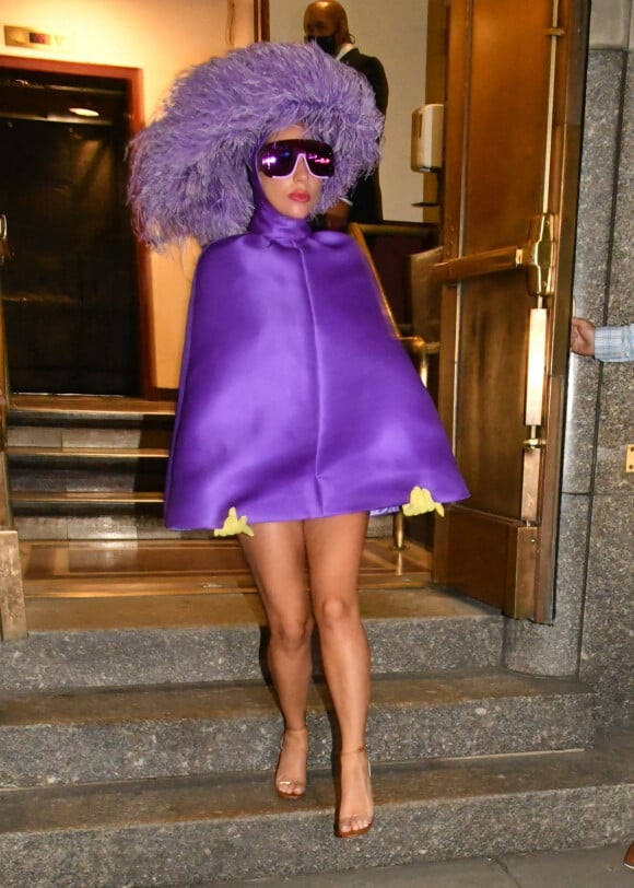 Lady Gaga à la sortie de Radio City Music Hall à New York, le 31 juillet 2021 