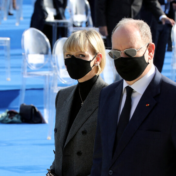 La princesse Charlène de Monaco, le prince Albert II - Cérémonie d'hommage national aux victimes de l'attentat terroriste du 29 octobre 2020 au sommet de la Colline du Château à Nice le 7 novembre 2020. © Jean-François Ottonello/ Nice Matin / Bestimage