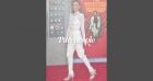Margot Robbie : Angélique sur tapis rouge, au côté de Kate Beckinsale et Darren Barnet