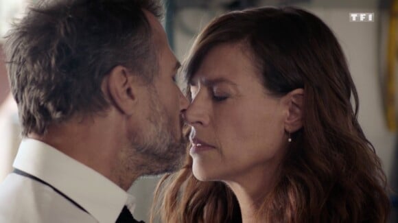 Anne Caillon et Alexandre Brasseur dans la série "Demain nous appartient", diffusée sur TF1.
