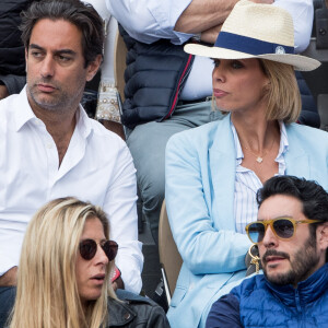 Sylvie Tellier et son mari Laurent - People dans les tribunes lors de la finale messieurs des internationaux de France de tennis de Roland Garros 2019 à Paris le 9 juin 2019. © Jacovides-Moreau/Bestimage 