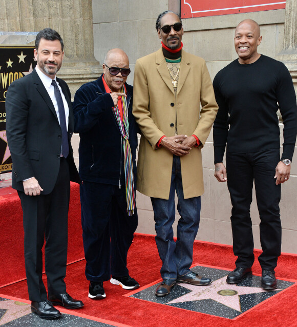Snoop Dogg, Jimmy Kimmel, Quincy Jones et Dr. Dre - Snoop Dogg reçoit son étoile sur le Walk Of Fame à Hollywood, le 19 novembre 2018.