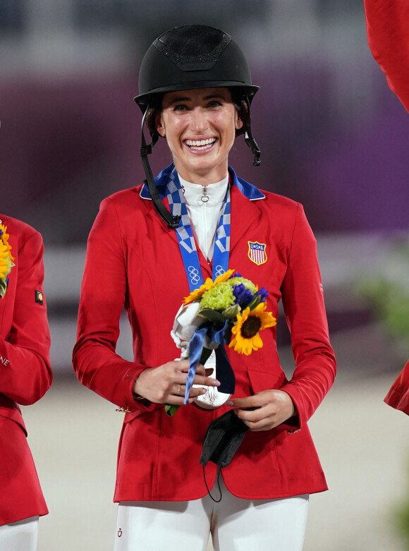 Jessica Springsteen et son cheval Don Juan Van De Donkhoeve, a remporté une médaille d'argent avec l'équipe des USA, aux Jeux Olympiques de Tokyo