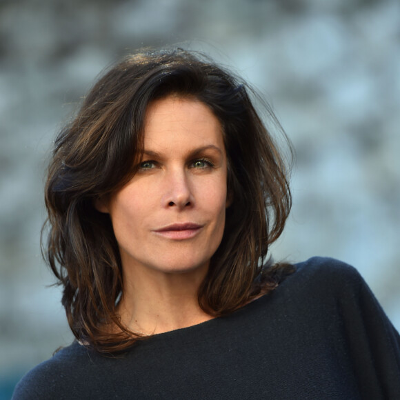 Astrid Veillon participe à la campagne "Lecture pour tous" au collège Ségurane à Nice le 6 février 2017. © Bruno Bebert / Bestimage