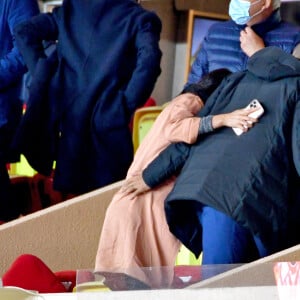 Tony Parker et Alizé Lim ont assisté à la rencontre de football opposant Monaco à Lyon au Stade Louis II de Monaco. Le 2 mai 2021. © Bruno Bebert / Bestimage