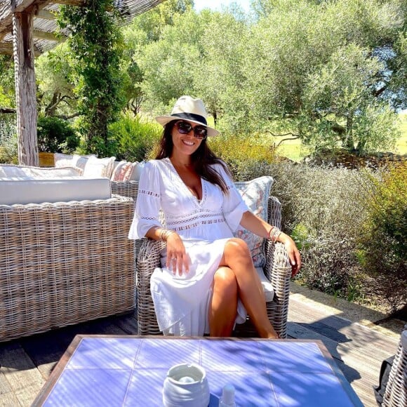 Karine Ferri lors de ses vacances en Corse, juillet 2021
