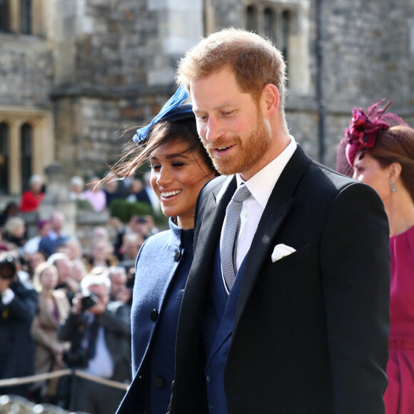 Le prince Harry, duc de Sussex, et Meghan Markle, duchesse de Sussex, après la cérémonie de leur mariage au château de Windsor, Royaume Uni, le 12 octobre 2018.