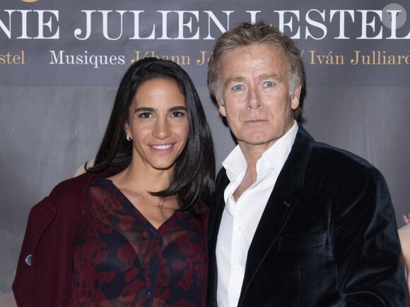 Franck Dubosc et sa femme Danièle - Photocall de la représentation de "Dream Compagnie Julien Lestel" à la salle Pleyel à Paris le 16 janvier 2020. © Coadic Guirec-Pierre Perusseau/Bestimage