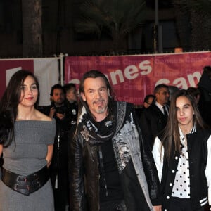 Florent Pagny, sa femme Azucena Pagny et leur fille Ael - 15eme edition des NRJ Music Awards au Palais des Festivals a Cannes le 14 decembre 2013.