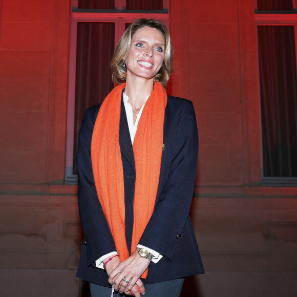 Sylvie Tellier, directrice générale de la société Miss France lors de l'illumination en orange du ministère de l'Intérieur pour symboliser la lutte contre les violences faites aux femmes le 23 novembre 2020. © Panoramic / Bestimage