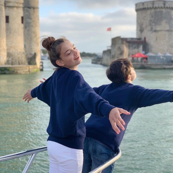 Rose et Jules, les jumeaux aînés d'Elodie Gossuin.