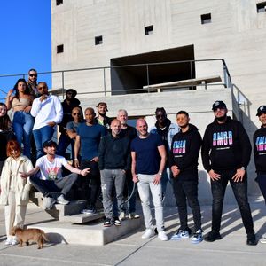 Exclusif - Autour du groupe I AM, Suzane, Tessae, Alonzo, KOFS, LMK, Naps, SCH et le designer Ora Ito - Enregistrement de l'émission de télévision "Du son sur les toits" à Marseille, sur le toit du MAMO (Centre d'art de la Cité radieuse de Marseille), qui sera diffusée le 26 août sur France 2 puis sur Culture Box. Le 27 mai 2021© Bruno Bebert / Bestimage 