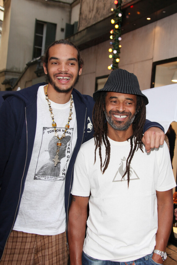 Yannick Noah et son fils Joakim Noah à Paris.