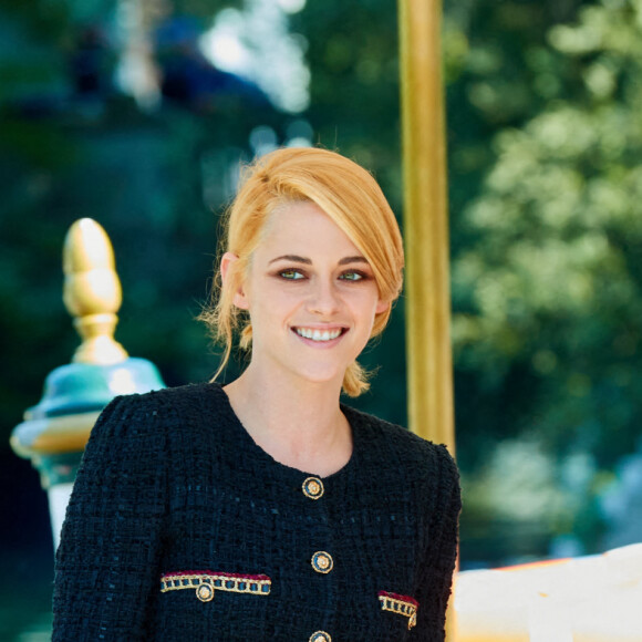 Kristen Stewart arrive à l'hôtel Excelsior lors du 78ème festival international du film de Venise, la Mostra. Le 3 septembre 2021.