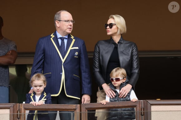 Le prince Albert II et la princesse Charlène de Monaco avec leurs enfants le prince Jacques de Monaco et la princesse Gabriella de Monaco lors de la 9ème édition du Tournoi Sainte Dévote de Rugby au Stade Louis II à Monaco, le 11 mai 2019. © Jean-Charles Vinaj/Pool/Bestimage