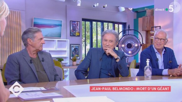 Michel Drucker évoque son ami Jean-Paul Belmondo, mort le 6 septembre 2021 - émission "C à vous" sur France 5