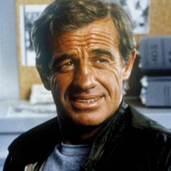 Jean-Paul Belmondo sur le tournage du film "Le marginal". 1983 