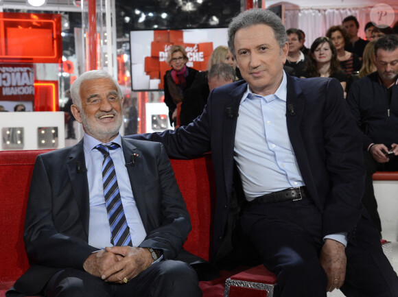 Jean-Paul Belmondo, Michel Drucker - Enregistrement de l'emission "Vivement Dimanche" a Paris le 10 avril 2013, diffusée le 14 avril. 