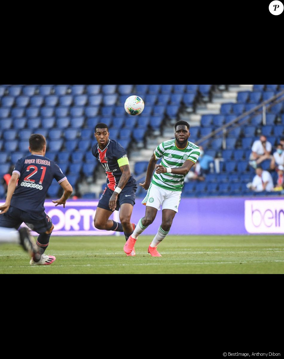 Presnel Kimpembe et Odsonne Edouard - Match amical entre le PSG (Paris Saint Germain) et le Celtic Glasgow au Parc des Princes à Paris. Victoire du PSG (4-0), le 21 juillet 2020. © Anthony Dibon / Pool / Icon Sport / Panoramic / Bestimage