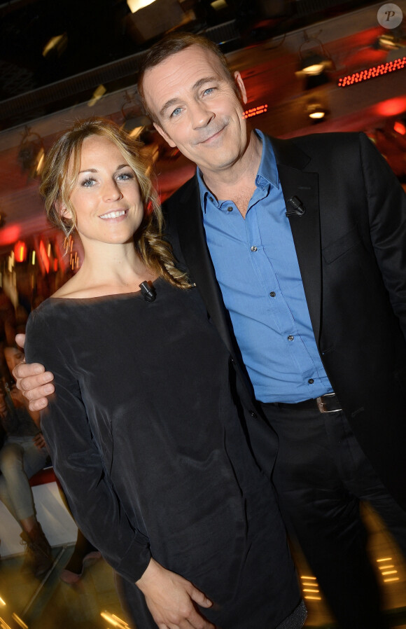 Aurélie Vaneck et Serge Dupire - Enregistrement de l'émission "Vivement Dimanche" à Paris le 9 avril 2014. L'émission a été diffusée le 13 avril. 