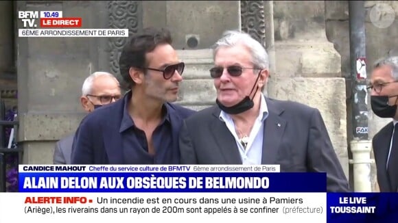 Alain et Anthony Delon arrivent aux obsèques de Jean-Paul Belmondo, en l'église Saint-Germain-des-Près, à Paris. Le 10 septembre 2021.