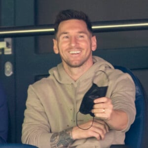 Lionel Leo Messi - People en tribune lors de la rencontre de football Paris Saint Germain PSG contre Clermont (4-0) au Parc des Princes à Paris.