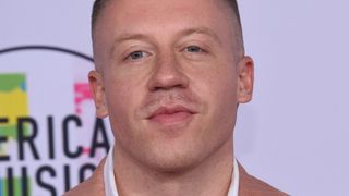 Macklemore encore papa : il accueille un troisième bébé au joli prénom