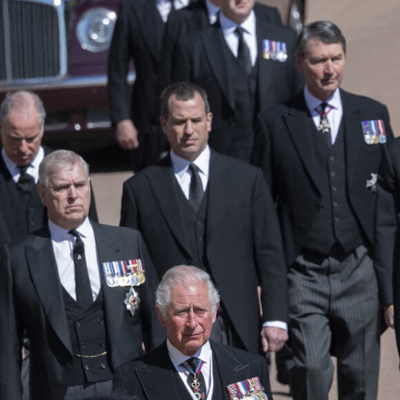 Le prince Charles, prince de Galles, la princesse Anne, le prince Andrew, duc d'York, le prince Edward, comte de Wessex, le prince William, duc de Cambridge, Peter Phillips, le prince Harry, duc de Sussex, David Armstrong-Jones, comte de Snowdon, Sir Timothy Laurence - Arrivées aux funérailles du prince Philip, duc d'Edimbourg à la chapelle Saint-Georges du château de Windsor, le 17 avril 2021.