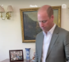 Le prince William apparaît en vidéo sur Instagram, avec une photo de son fils George et son grand-père le prince Philip derrière lui, le 17 septembre 2021.