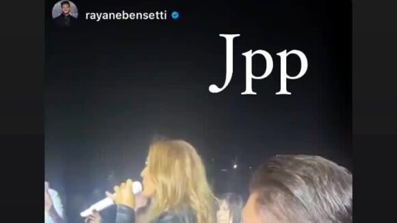 Vitaa découvre les vidéos de Rayane Bensetti, le lendemain de son concert.