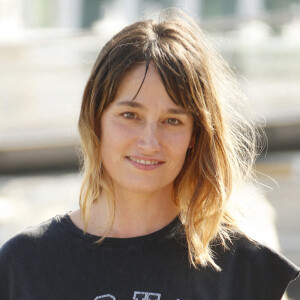 Marie Gillain de "A la folie" - Photocall lors du Festival de la Fiction de La Rochelle. Le 15 septembre 2021 © Christophe Aubert via Bestimage