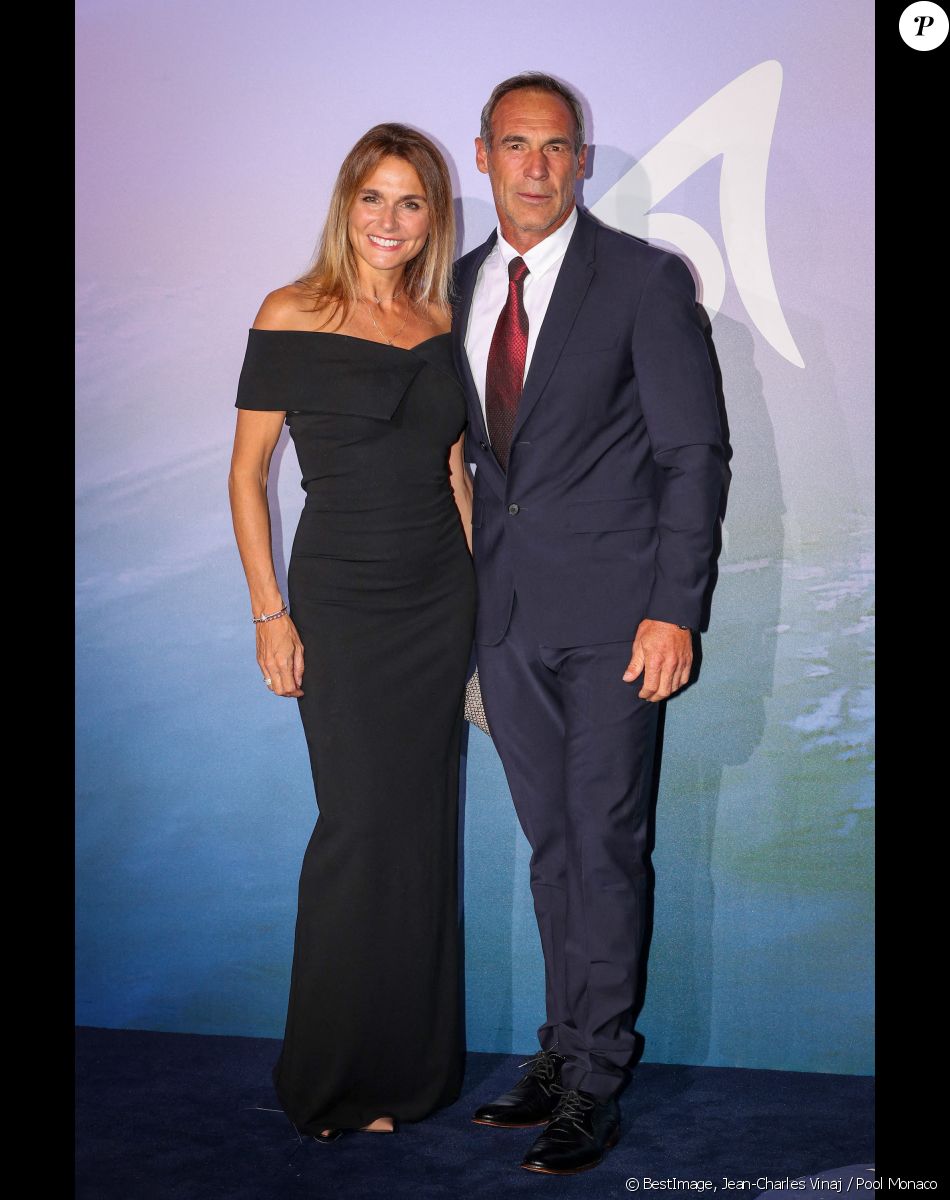 Mike Horn et sa nouvelle compagne, guest lors du photocall du gala "Monte-Carlo Gala for Planetary Health" organisé par la Fondation Prince Albert II de Monaco le 24 septembre 2020. © Jean-Charles Vinaj / Pool Monaco / Bestimage