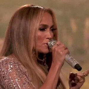 Jennifer Lopez lors de l'enregistrement du concert caritatif Vax Live à Los Angeles. Le 9 mai 2021.
