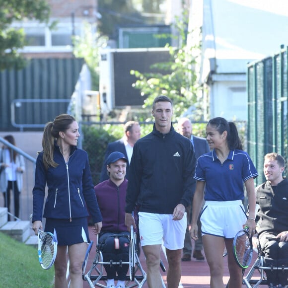 Catherine (Kate) Middleton, duchesse de Cambridge et Emma Raducanu lors d'un événement organisé par le programme LTA Youth, au National Tennis Center de Londres, Royaume Uni, le 24 septembre 2021.