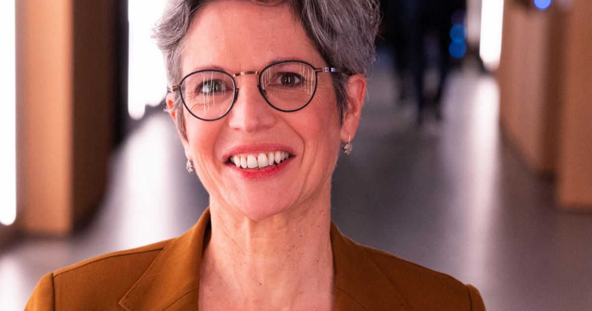 Sandrine Rousseau en couple avec un homme "déconstruit" : moqueries et