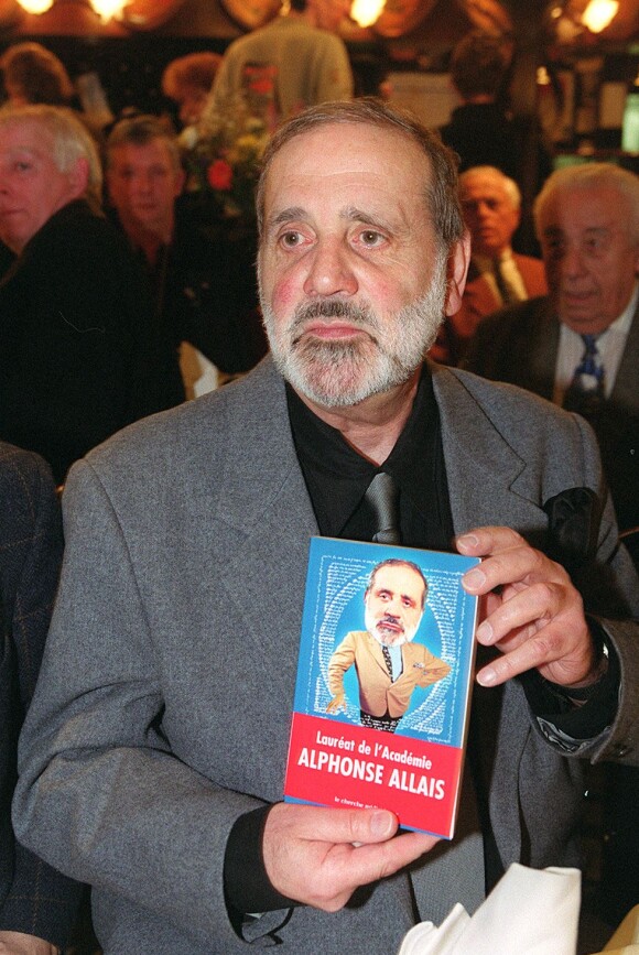 Jean Yanne - Prix Alphone Allais 2000 à Paris.
