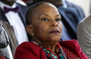 Christiane Taubira, Femme de l'année : Face au racisme, elle ''cogne ...