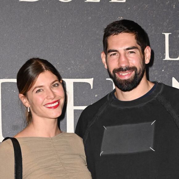 Nikola Karabatic et sa femme Geraldine Pillet - Avant-première française du film "Le Dernier Duel" au Cinéma Gaumont Champs-Élysées à Paris. © Coadic Guirec / Bestimage